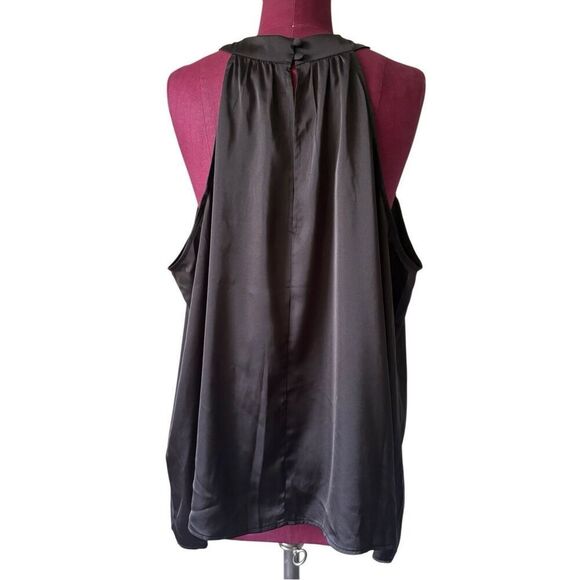 NEW Eloquii Halter Cross Neck Top size 26 Black Blouse - Picture 4 of 12